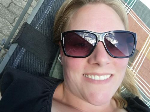 sunglassesblond