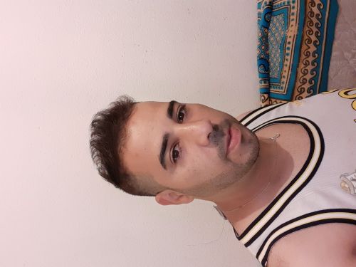 Hicham83