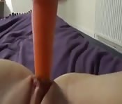 Elle adore les légumes!