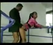 Fudendo a uma vadia na sacada