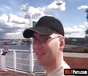 Fingering and pussy licking with a MILF