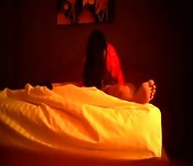 Heißes Luder in Bett-Action