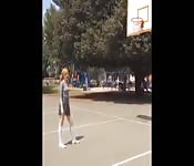 Compilation mit Bella Thorne beim Tanzen