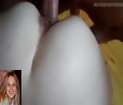 Bionda fa sesso al telegono