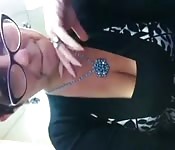 Wunderschönes Mädchen mit tollen Titten